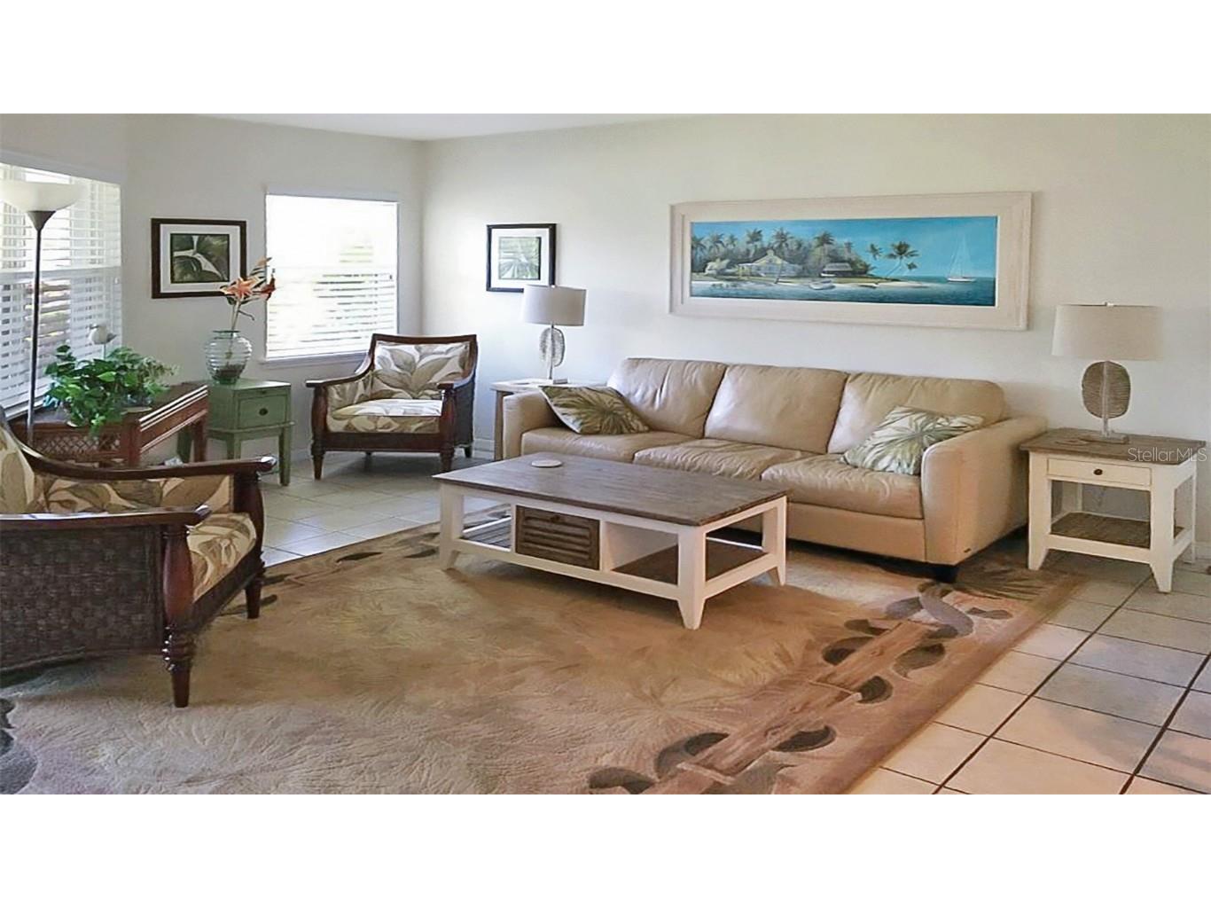 1327 Siesta Bayside Drive #1327-C Sarasota FL 34242 A4589569 image3