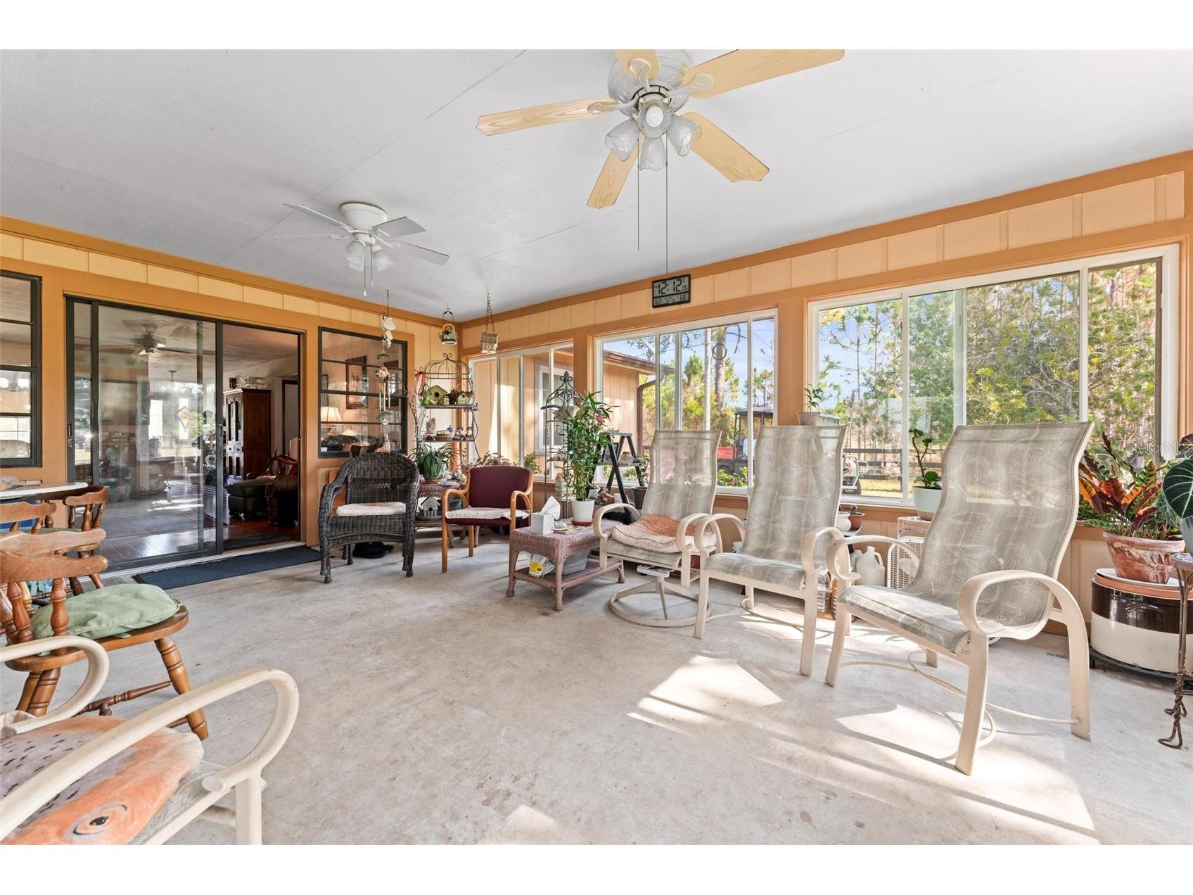 1327 W State Road 40 Pierson FL 32180 V4938478 image10