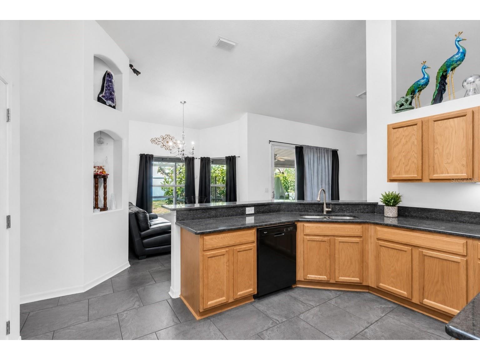 13270 Drysdale Street Spring Hill FL 34609 TB8518664 image8