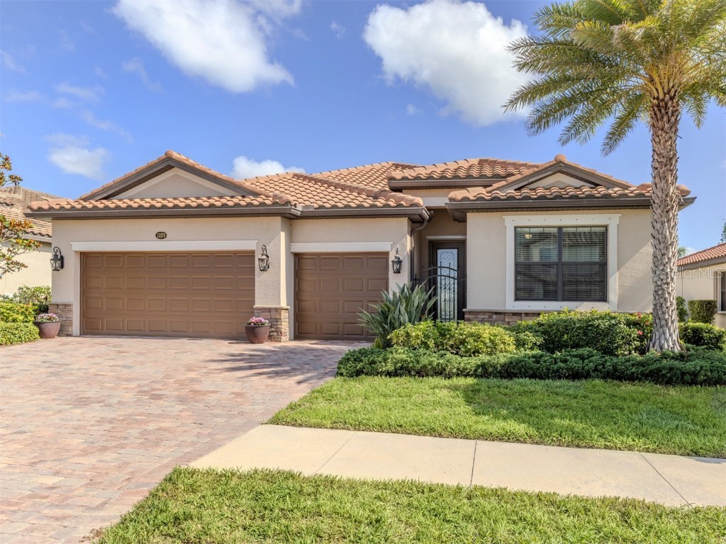 13270 Famiglia Drive Venice FL 34293 N6139560 image1