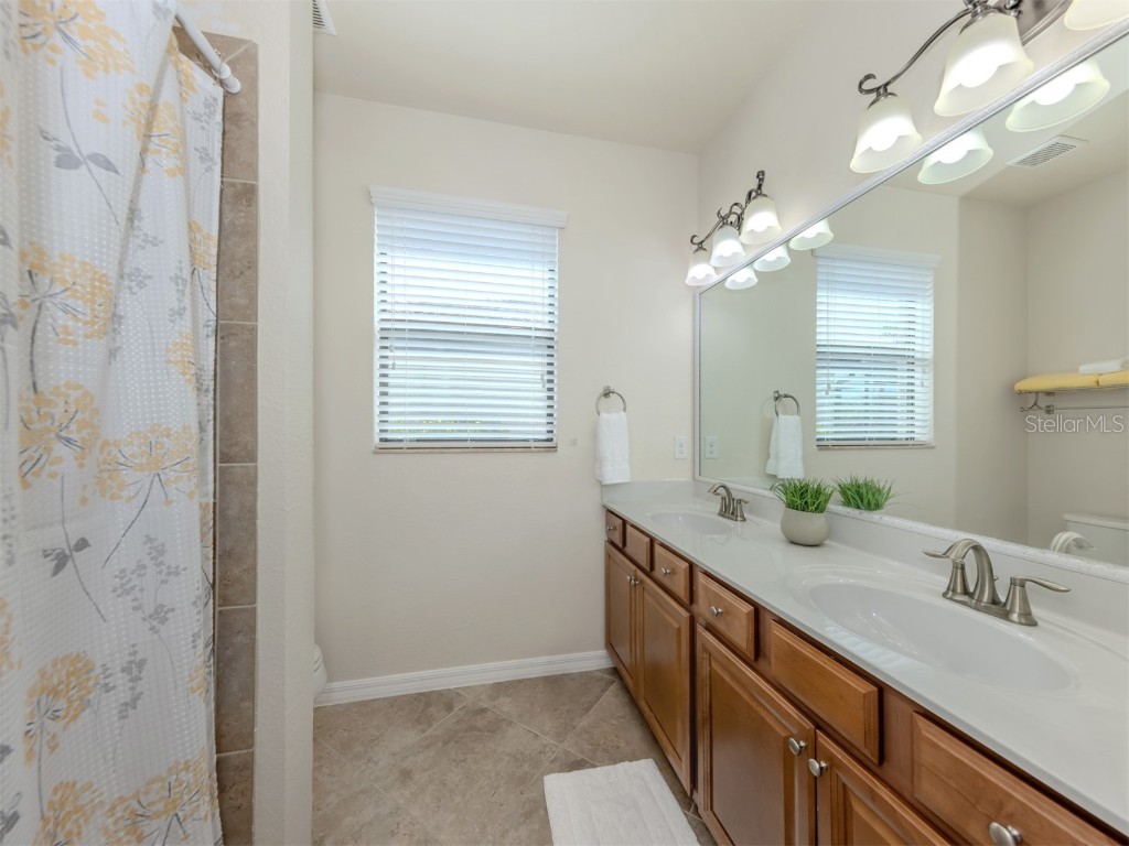 13270 Famiglia Drive Venice FL 34293 N6139560 image30