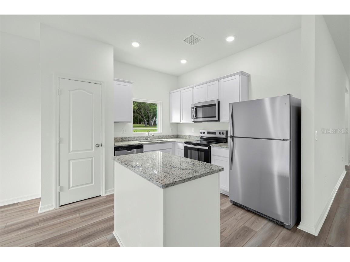 13276 Tula Loop Astatula FL 34705 TB8363477 image3