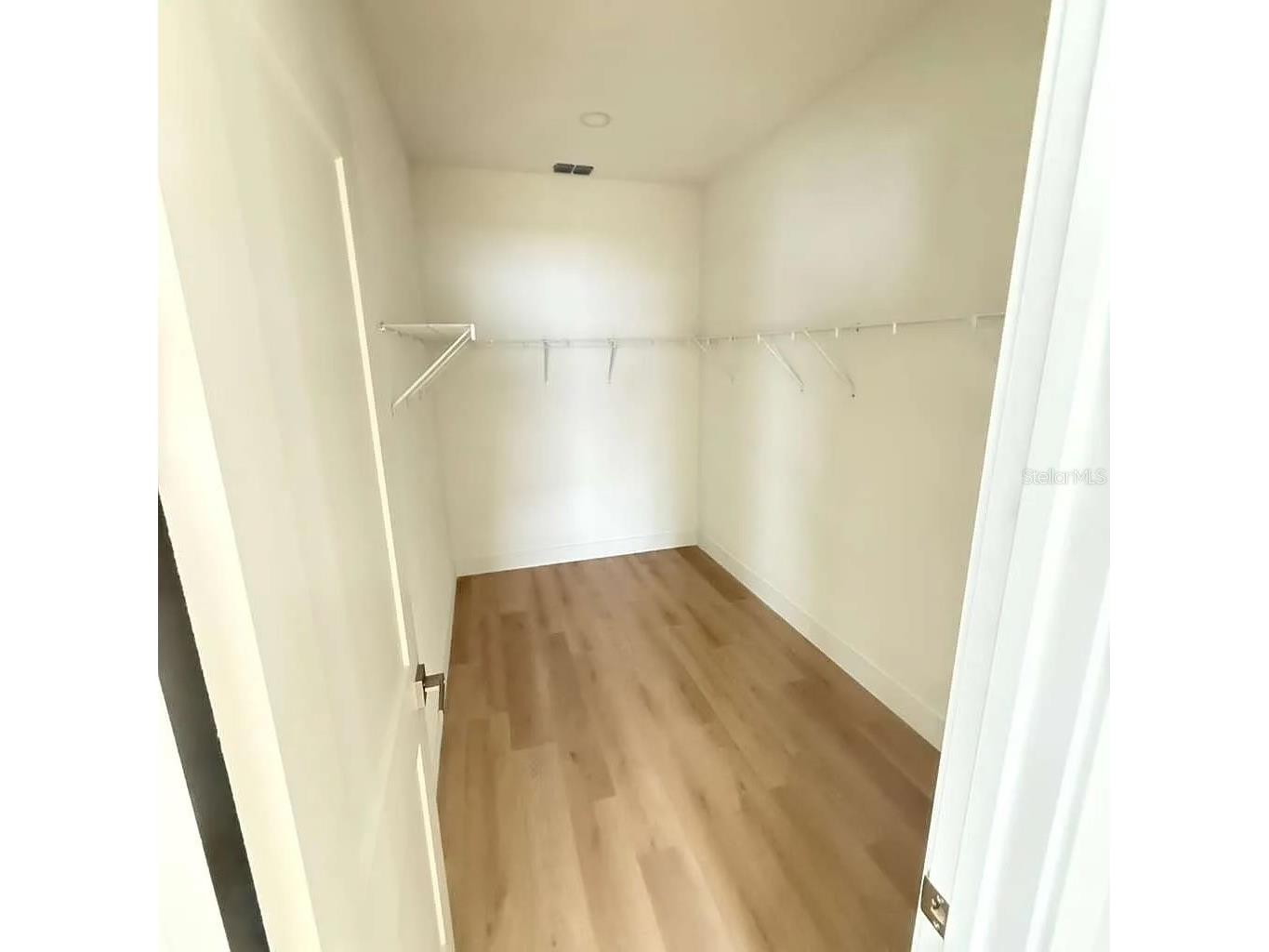 13277 Center Avenue Largo FL 33773 TB8501648 image5