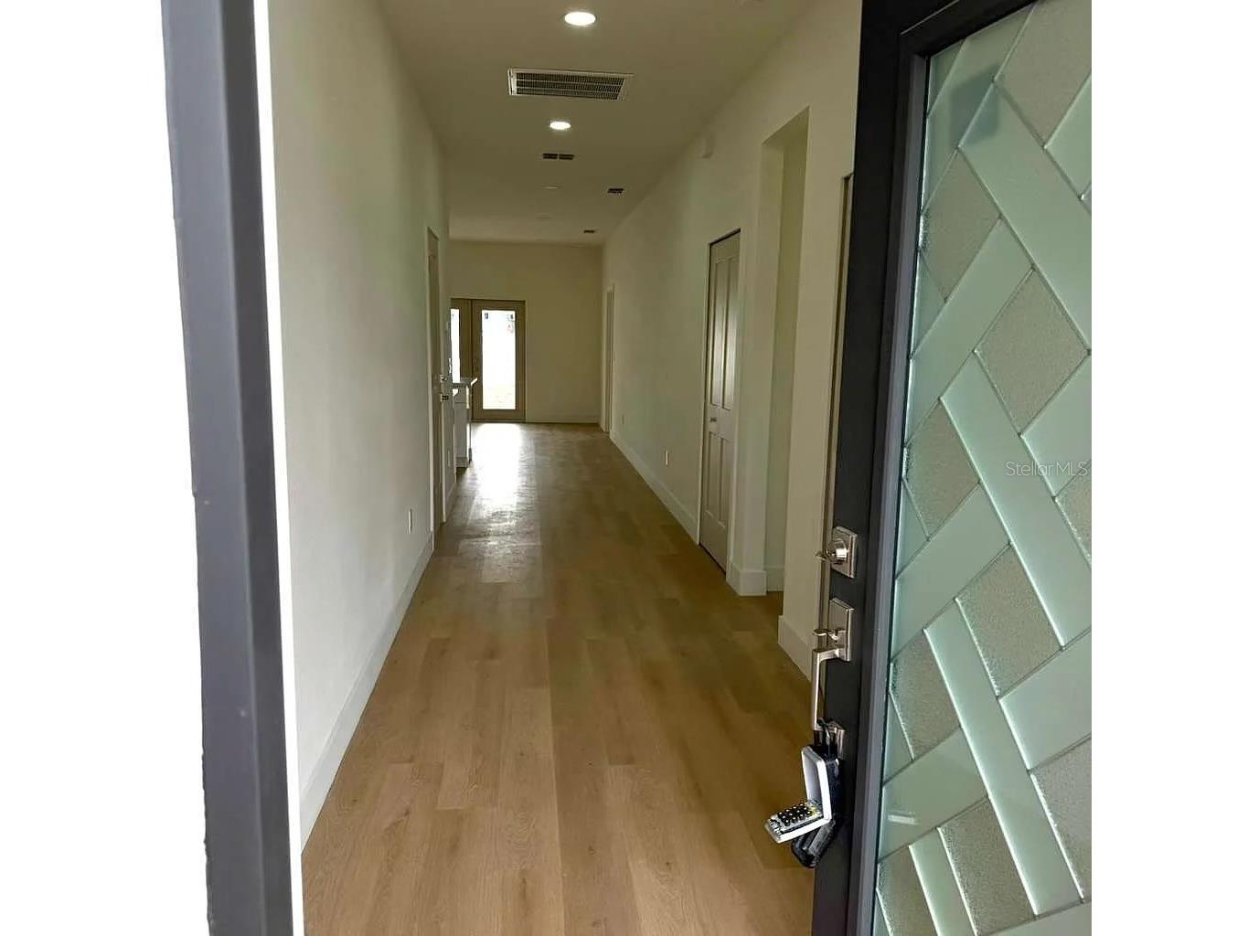 13277 Center Avenue Largo FL 33773 TB8501648 image7