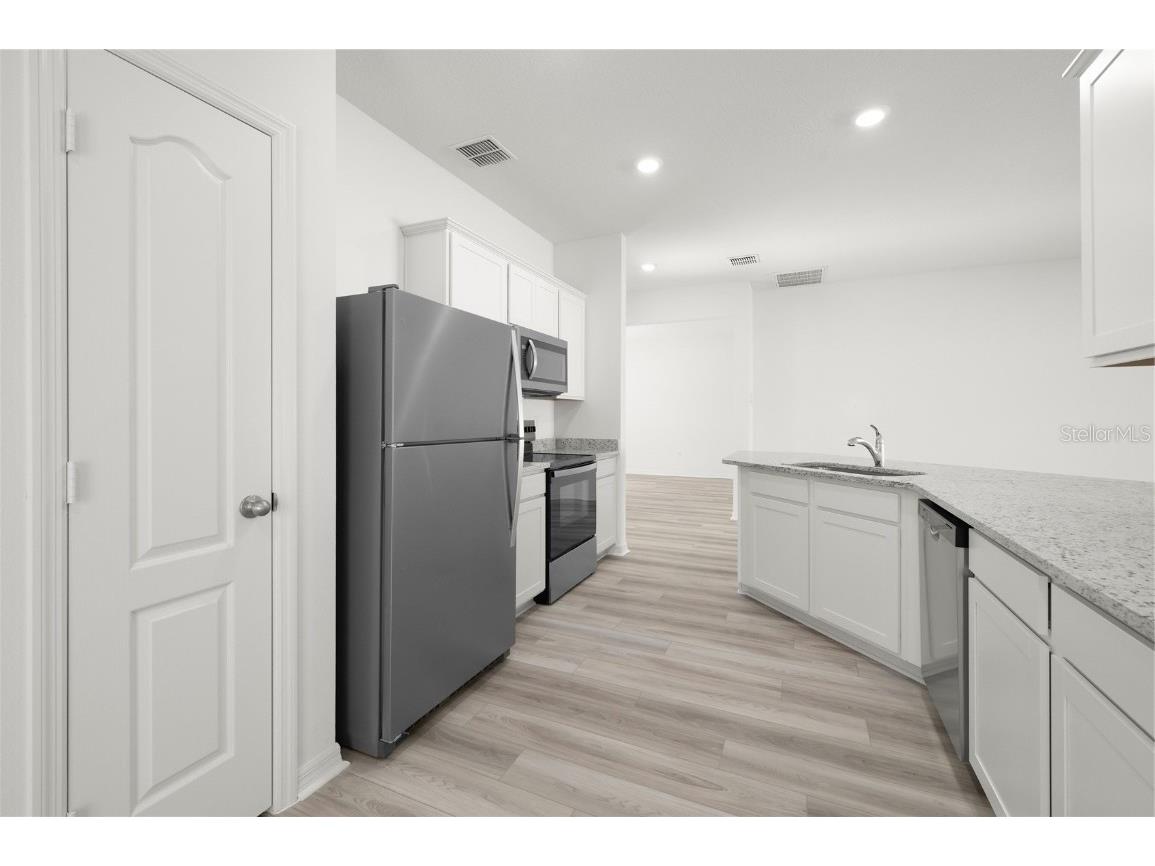 13279 Tula Loop Astatula FL 34705 TB8364464 image4