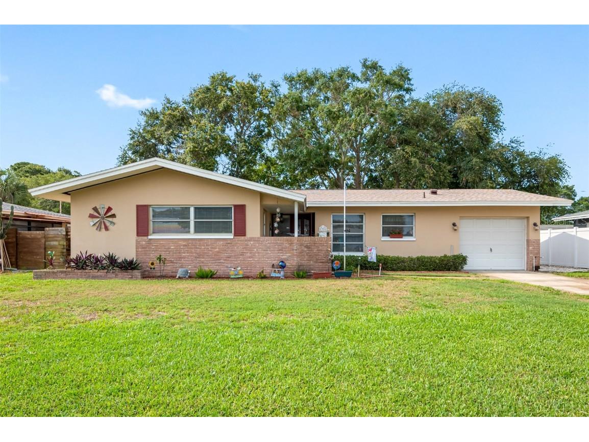 1328 62nd Terrace S Saint Petersburg FL 33705 U8198517 image1