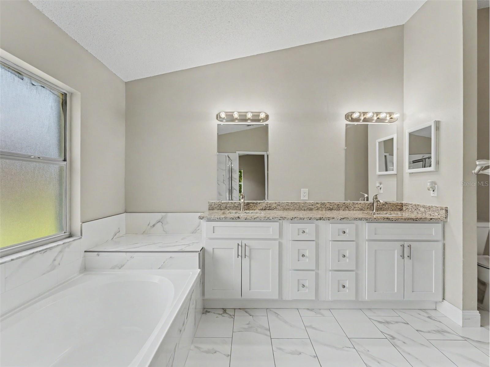 1328 Gangplank Drive Valrico FL 33594 W7886127 image41