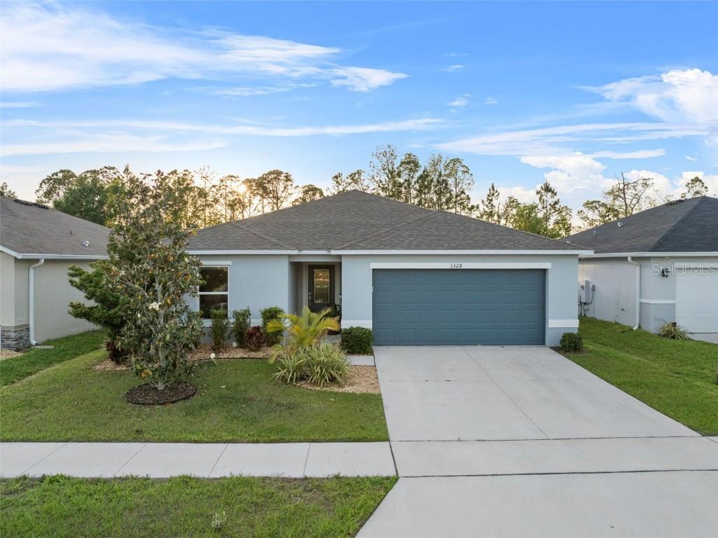 1328 Pompay Drive Davenport FL 33896 O6299098 image1