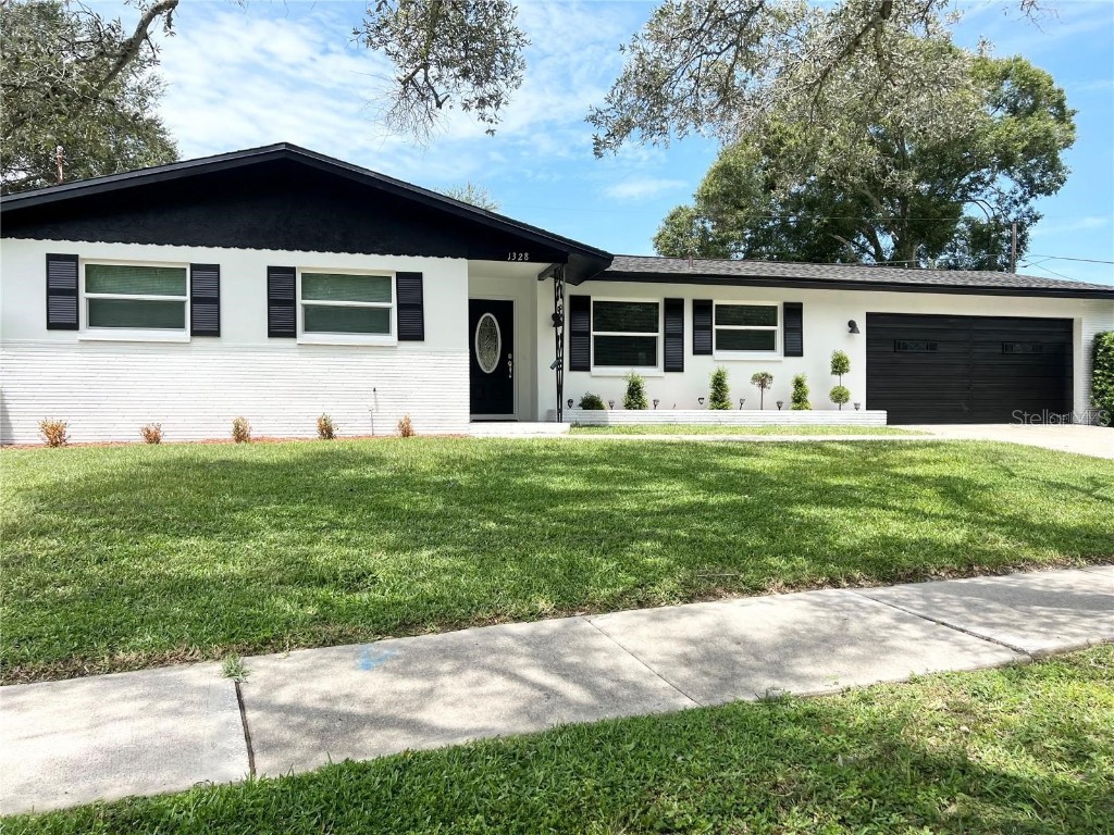1328 Ranchwood Drive Clearwater FL 33764 U8237428 image1