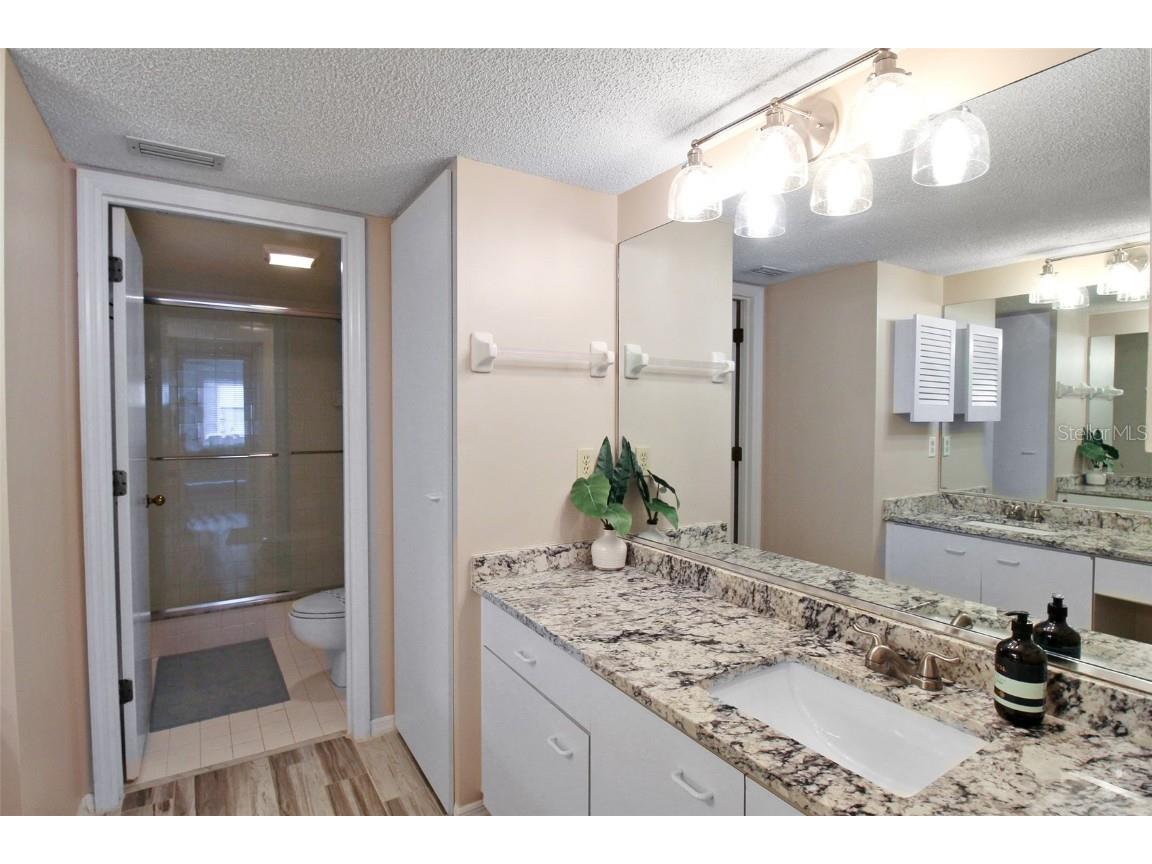 1328 Siesta Bayside Drive #1328-C Sarasota FL 34242 A4593766 image22