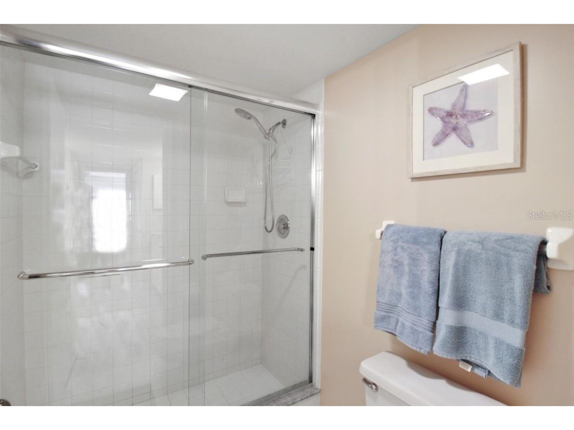 1328 Siesta Bayside Drive #1328-C Sarasota FL 34242 A4593766 image23