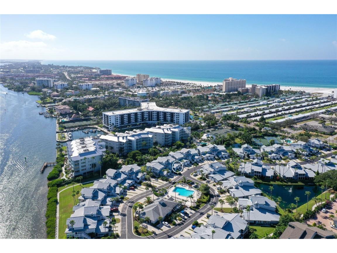 1328 Siesta Bayside Drive #1328C Sarasota FL 34242 A4672183 image1