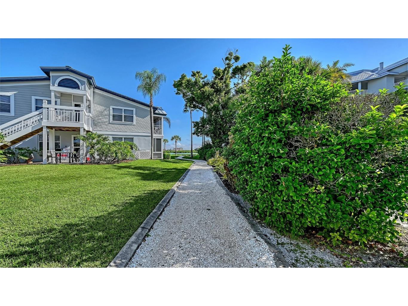 1328 Siesta Bayside Drive #1328C Sarasota FL 34242 A4672183 image26