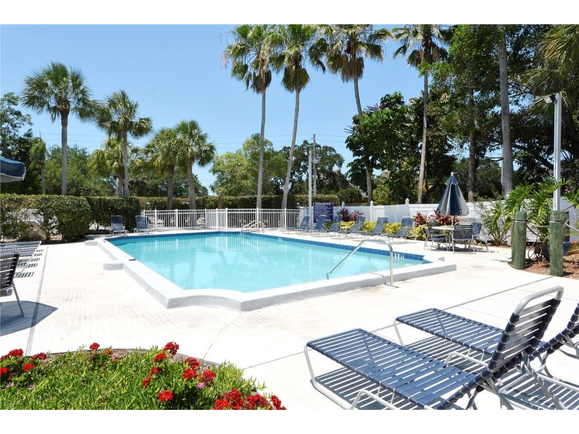 1328 Siesta Bayside Drive #1328C Sarasota FL 34242 A4672183 image30