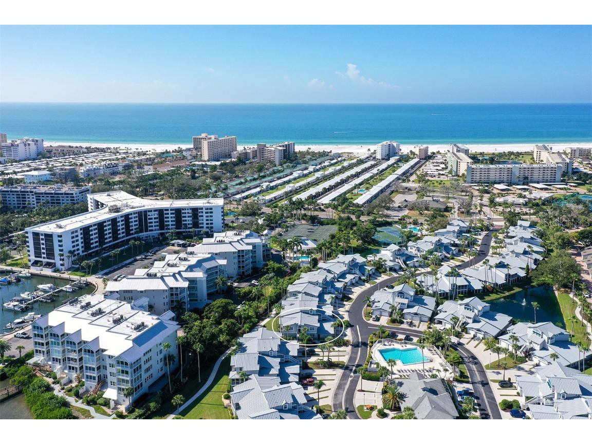 1328 Siesta Bayside Drive #1328C Sarasota FL 34242 A4672183 image34