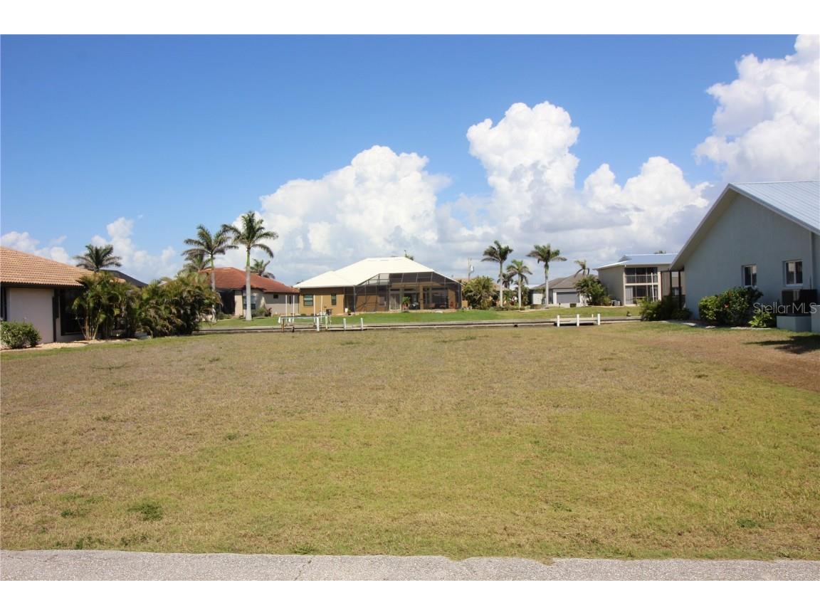 1328 Via Milanese Punta Gorda FL 33950 C7507758 image1