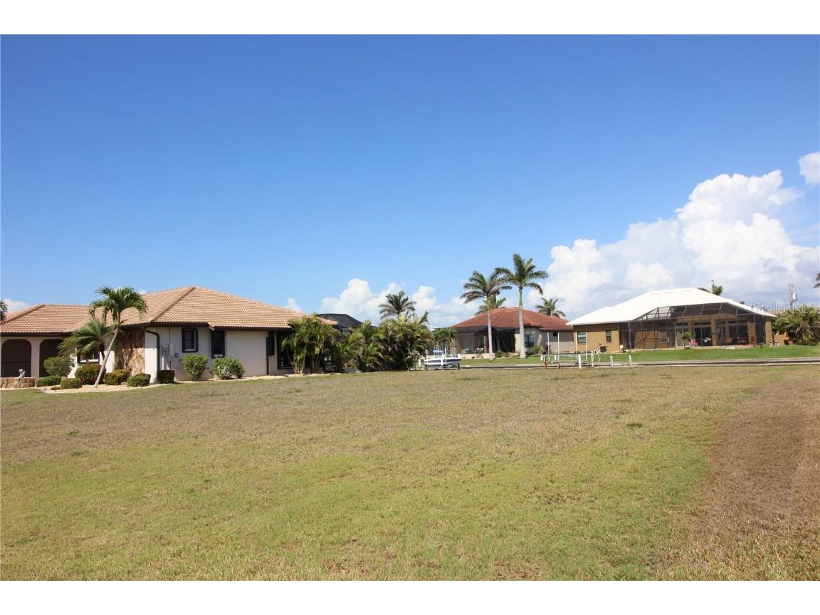 1328 Via Milanese Punta Gorda FL 33950 C7507758 image10