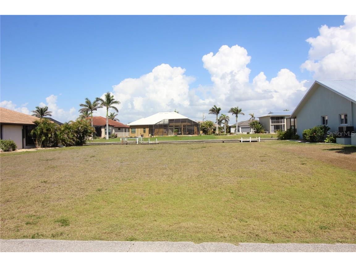 1328 Via Milanese Punta Gorda FL 33950 C7507758 image2