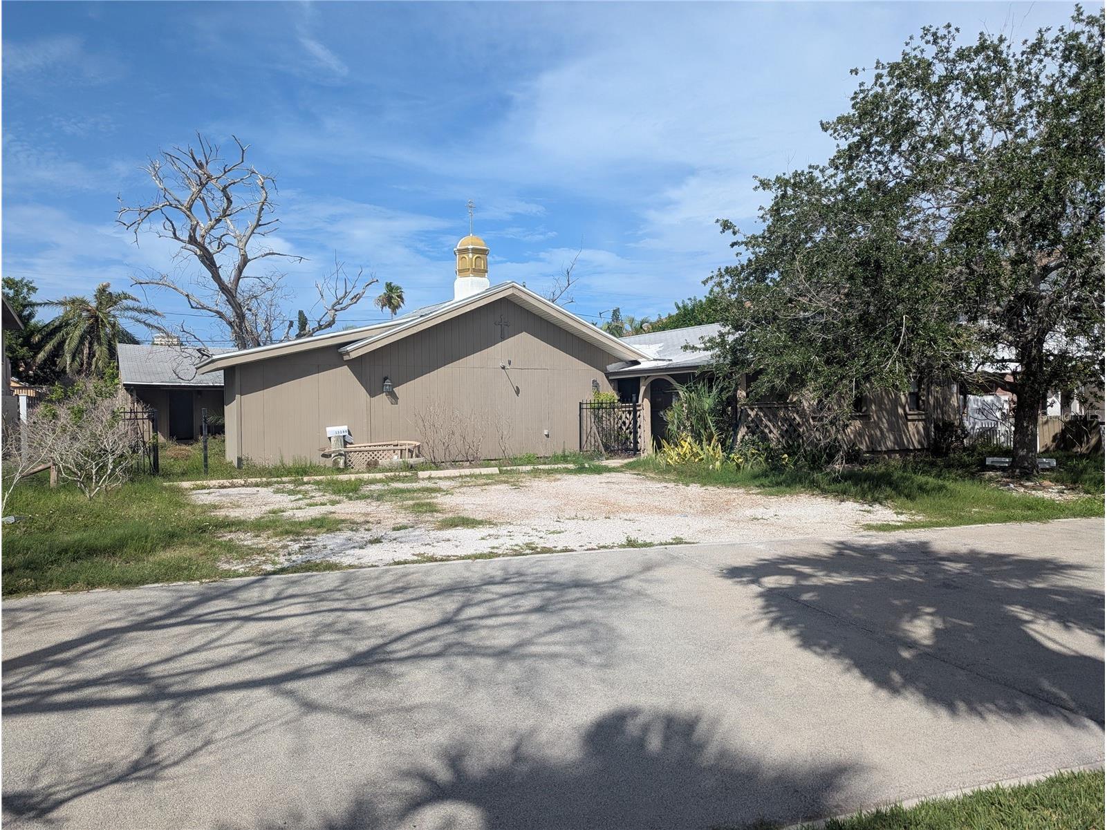 13280 4th Street E Madeira Beach FL 33708 TB8342540 image1