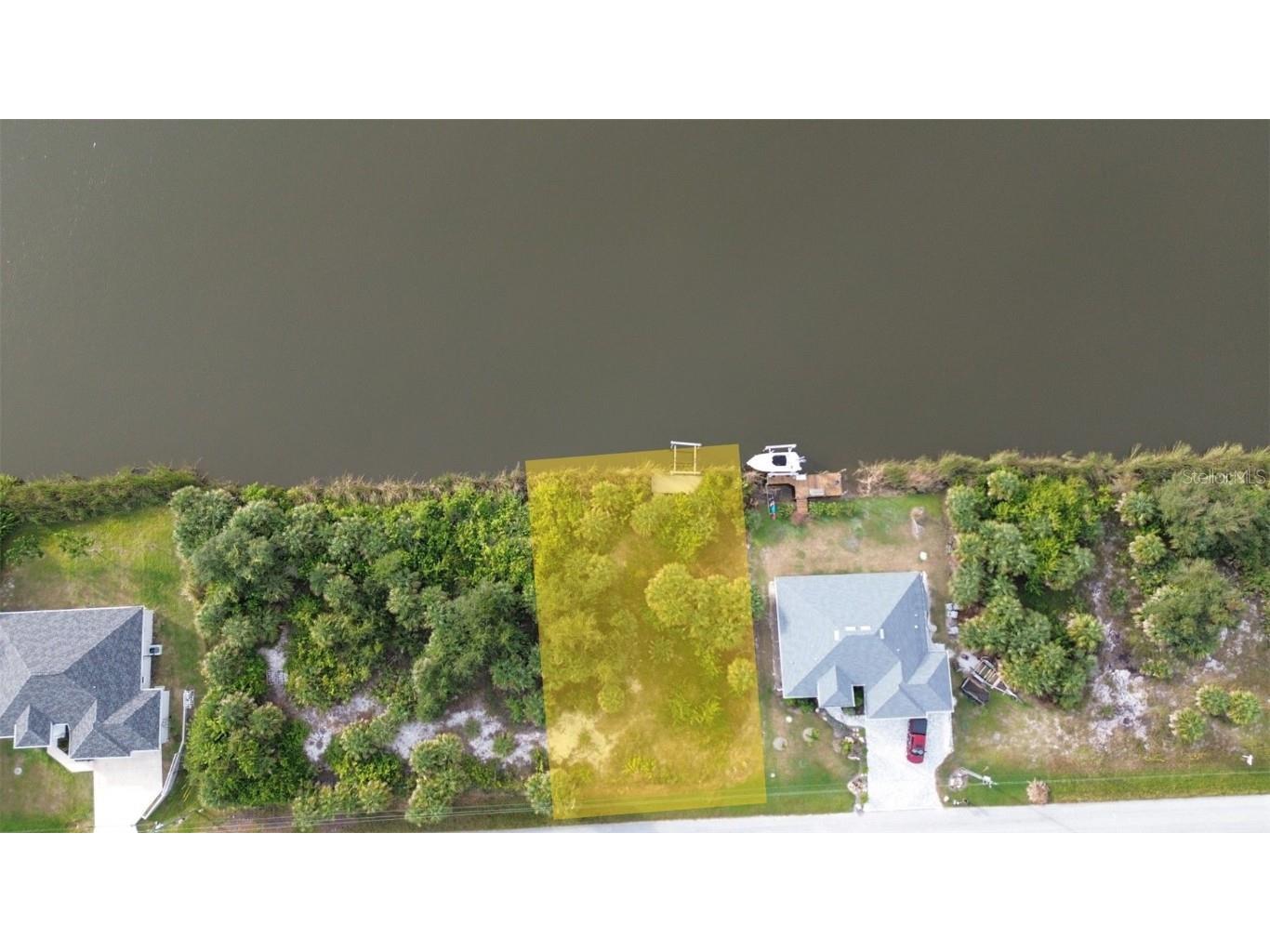 13281 Longville Avenue Port Charlotte FL 33981 - SANTA CRUZ WATERWAY N6141294 image4