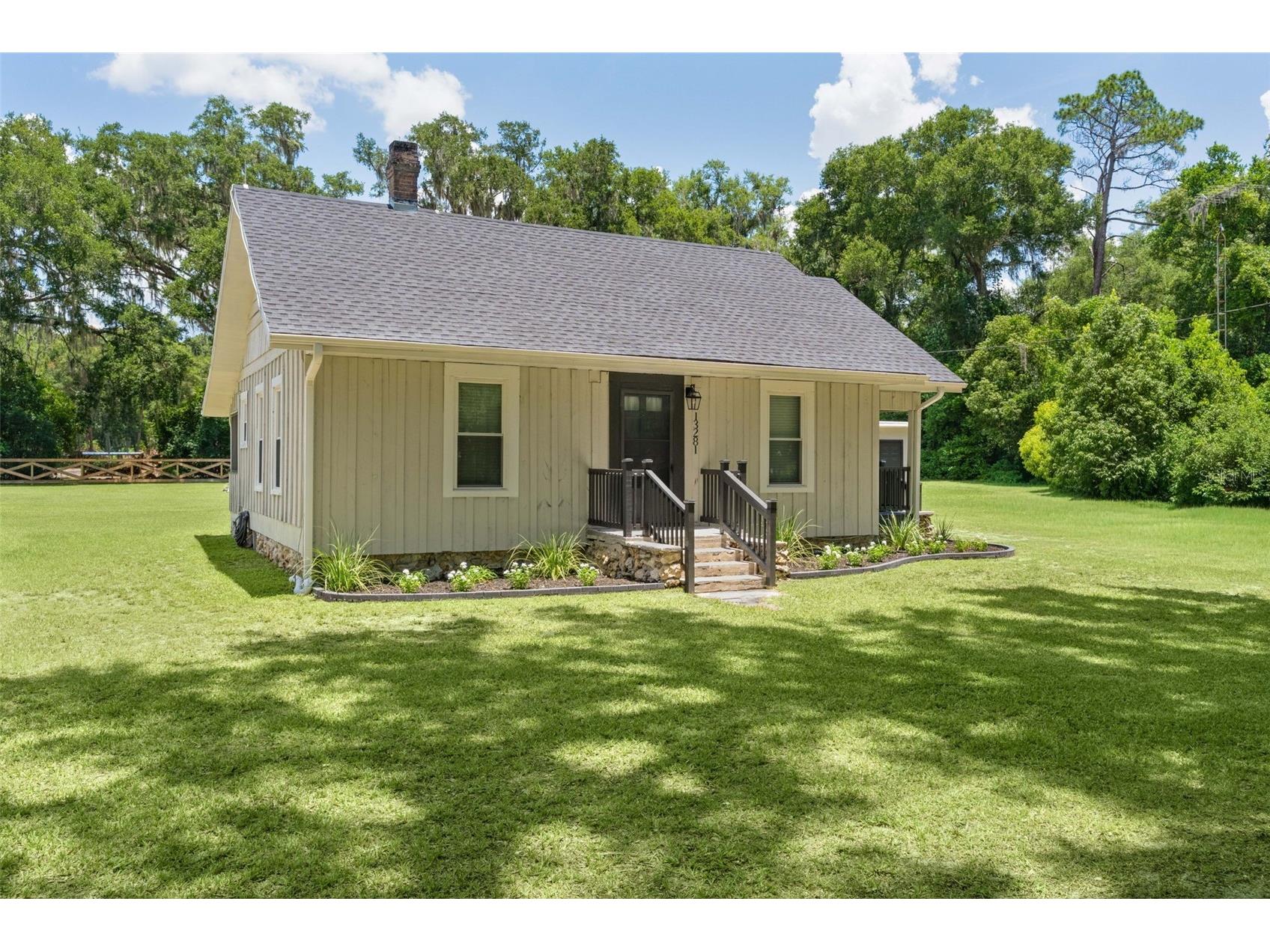 13281 SE 122nd Place Ocklawaha FL 32179 OM727698 image3