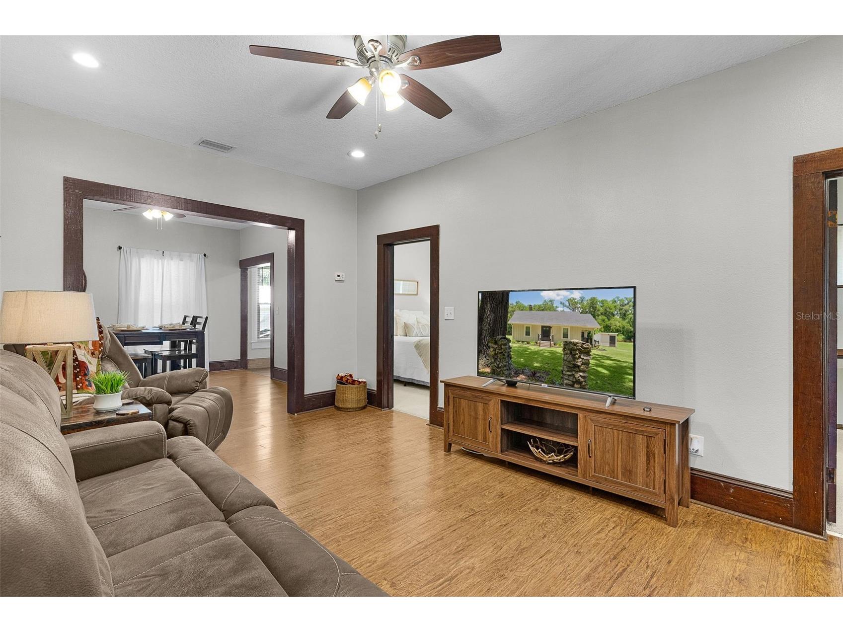 13281 SE 122nd Place Ocklawaha FL 32179 OM727698 image34