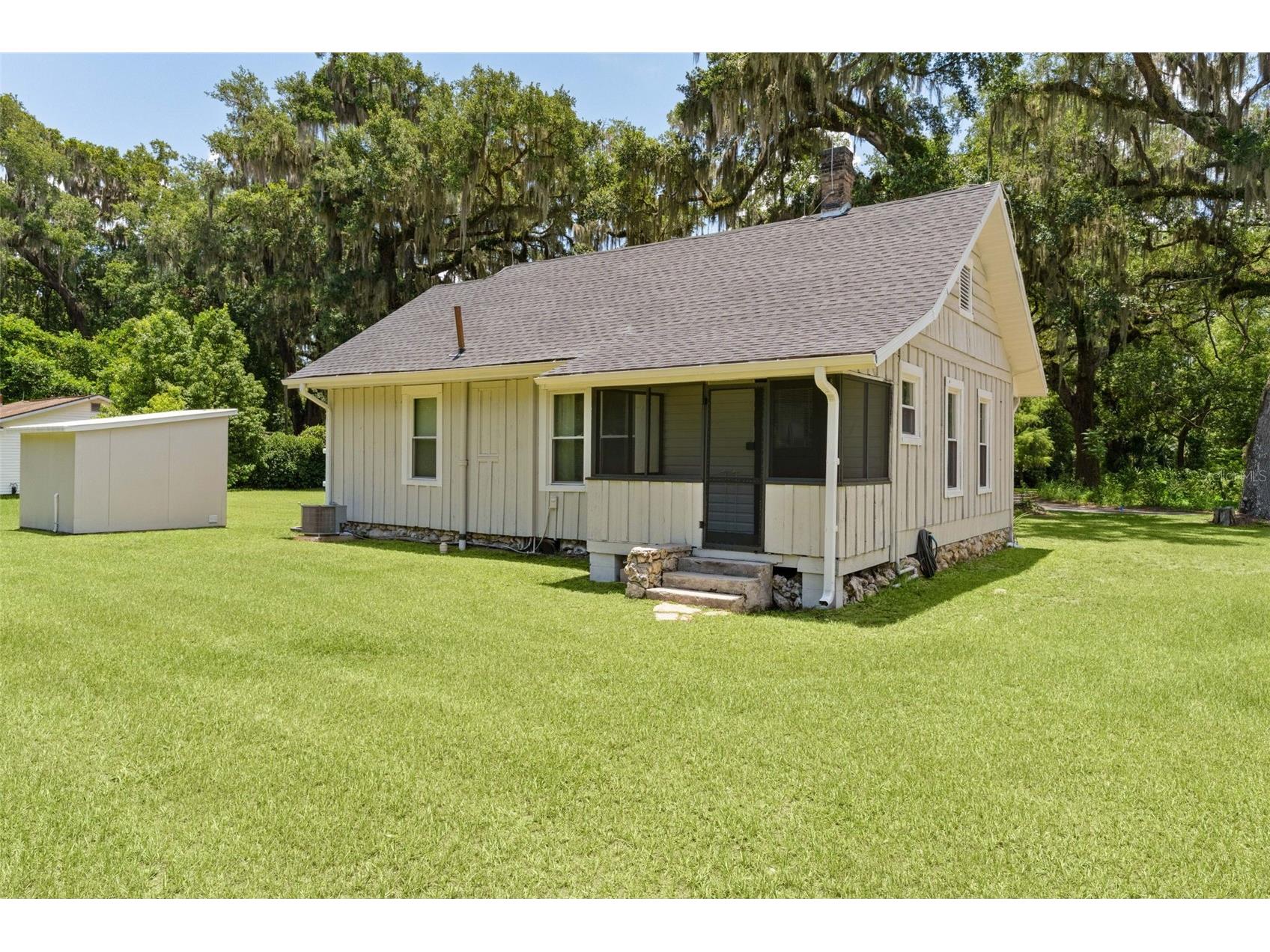 13281 SE 122nd Place Ocklawaha FL 32179 OM727698 image51