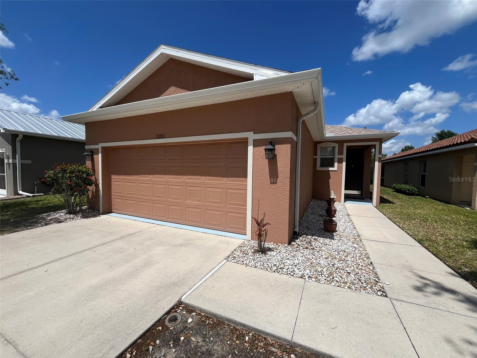 13282 SW Pembroke Circle N Lake Suzy FL 34269 C7525017 image1