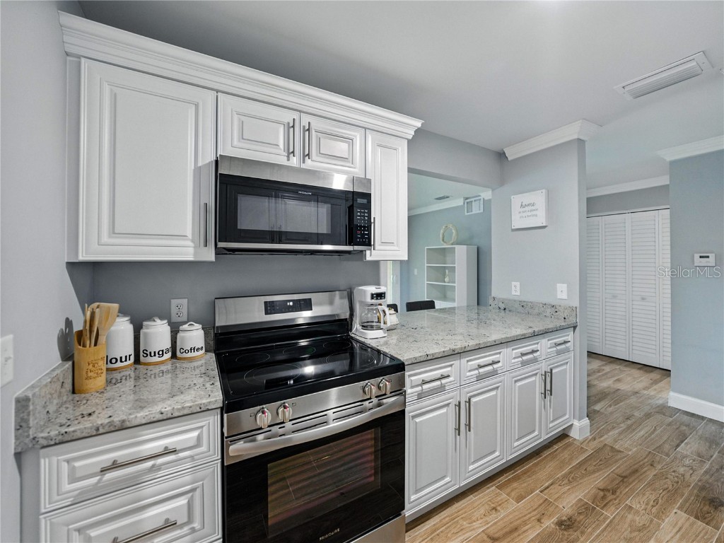 13285 Arbor Pointe Circle #202 Tampa FL 33617 TB8398794 image15