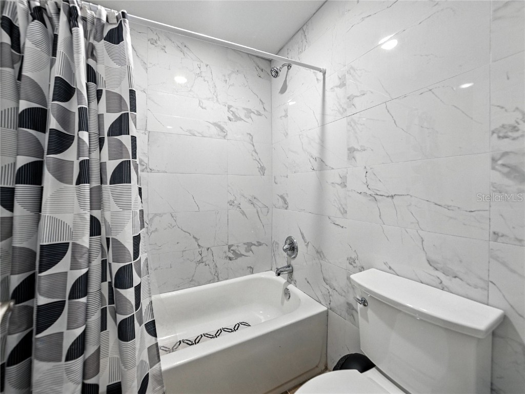 13285 Arbor Pointe Circle #202 Tampa FL 33617 TB8398794 image22