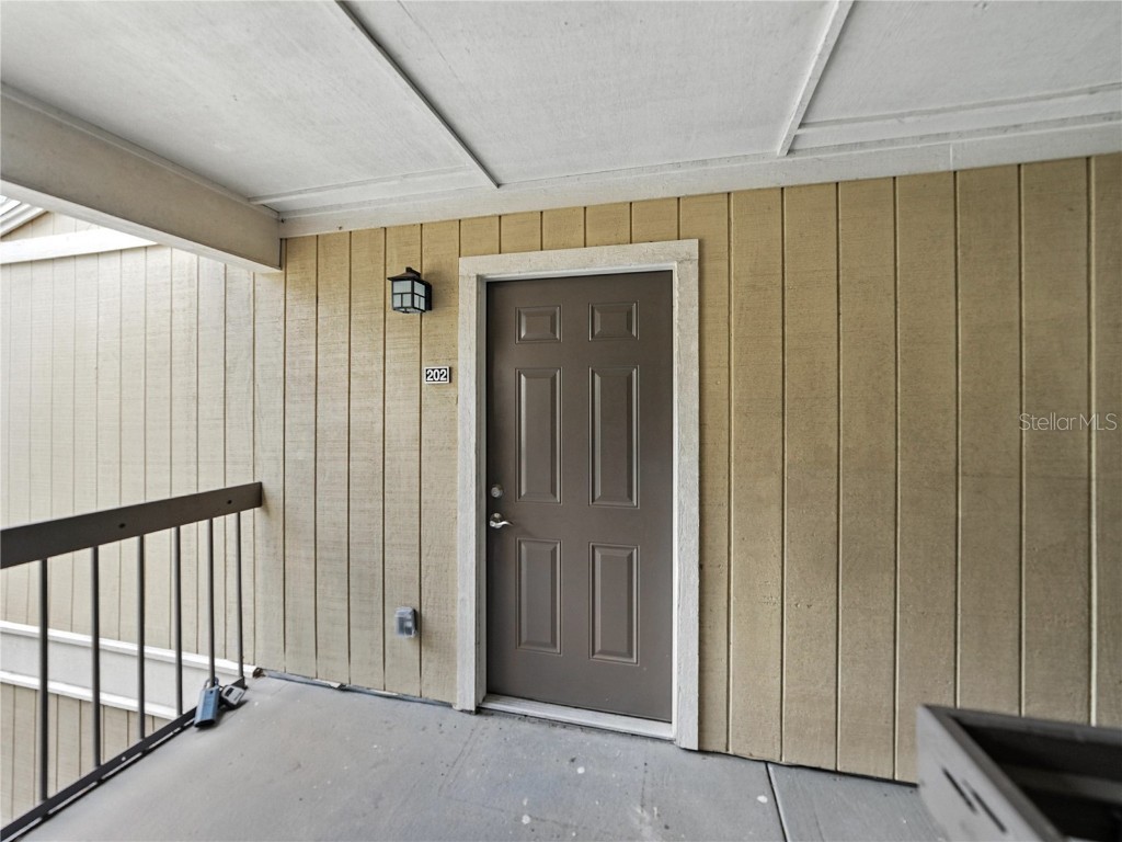 13285 Arbor Pointe Circle #202 Tampa FL 33617 TB8398794 image4