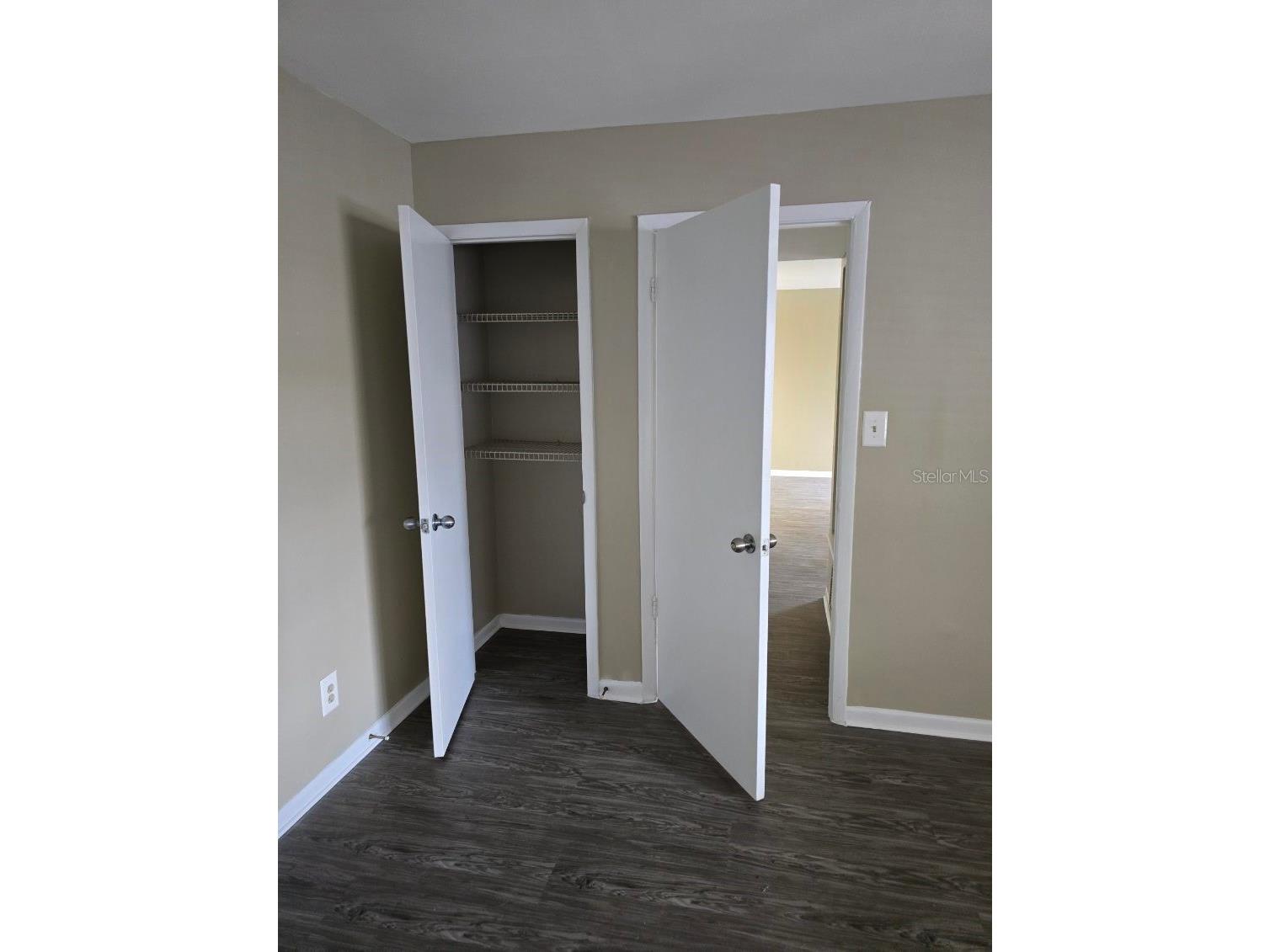13289 Arbor Pointe Circle #201 Tampa FL 33617 TB8476445 image8