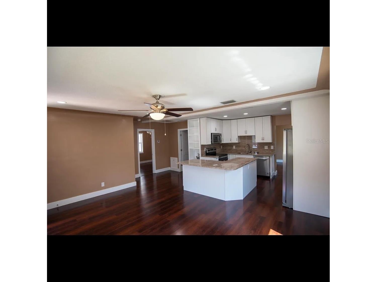 1329 34th Avenue N Saint Petersburg FL 33704 TB8496327 image3