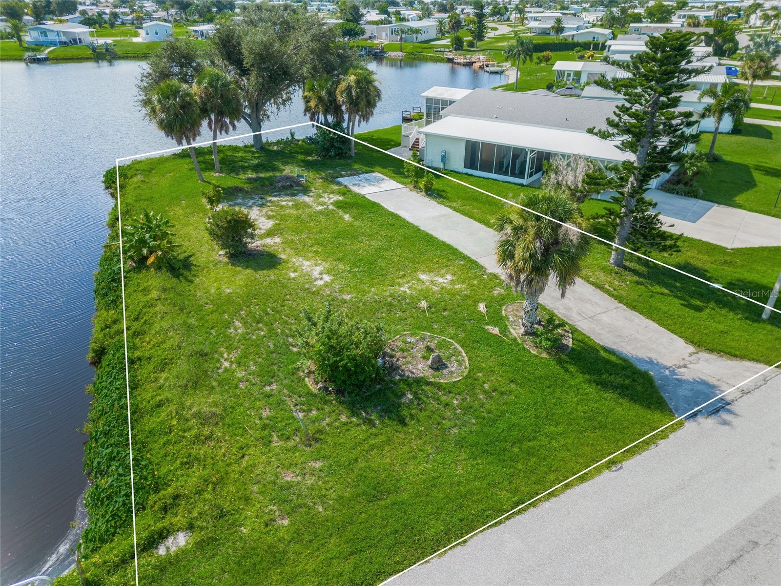1329 Blue Heron Drive Englewood FL 34224 - CASEY POND N6134202 image9