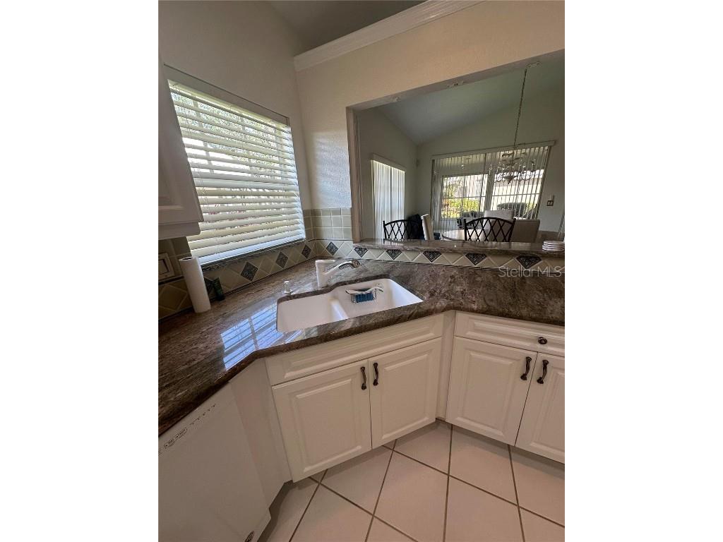 1329 Clubview Court SW Venice FL 34292 N6136354 image3