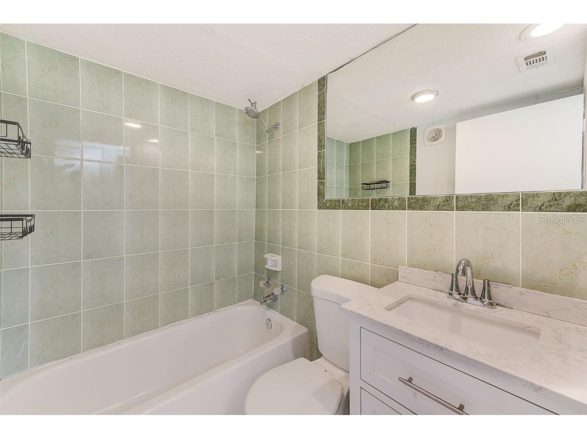 1329 Drew Street #9 Clearwater FL 33755 TB8437516 image17