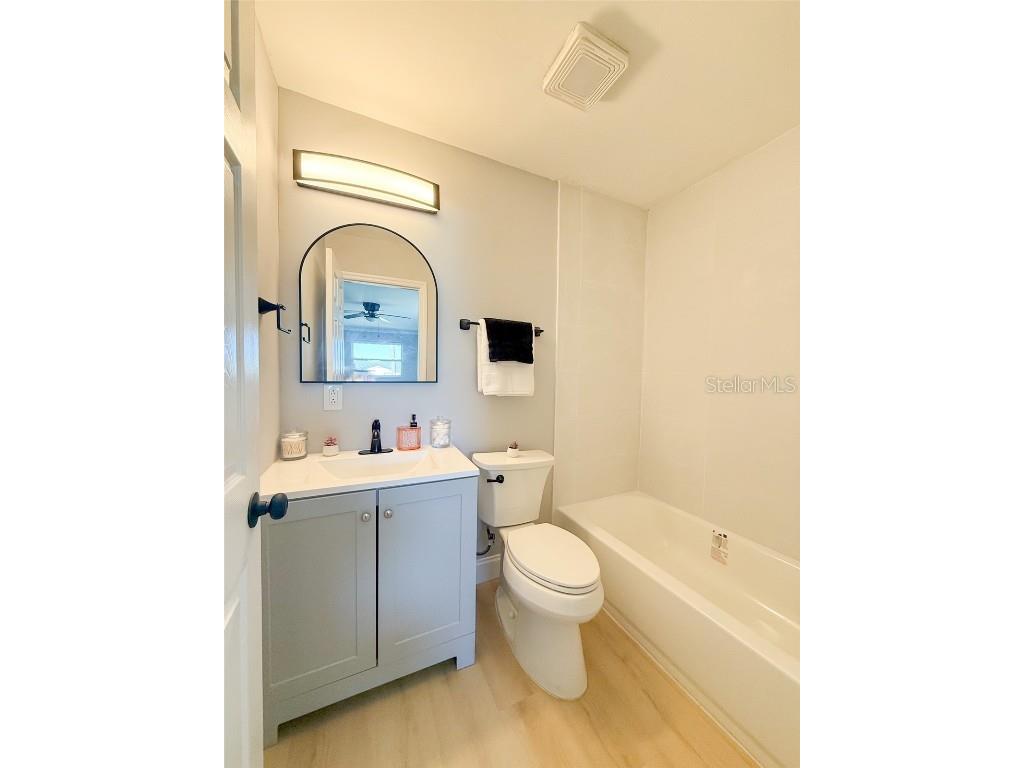 13290 3rd Street E Madeira Beach FL 33708 W7879606 image18