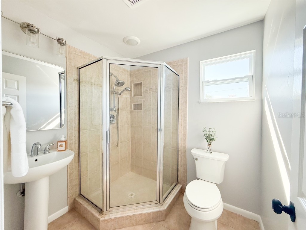 13290 3rd Street E Madeira Beach FL 33708 W7879606 image24