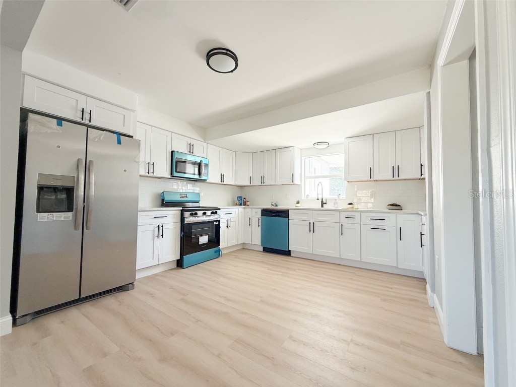 13290 3rd Street E Madeira Beach FL 33708 W7879606 image6