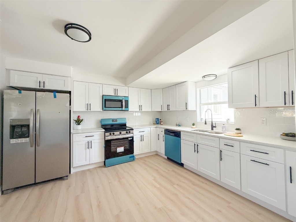 13290 3rd Street E Madeira Beach FL 33708 W7879606 image7