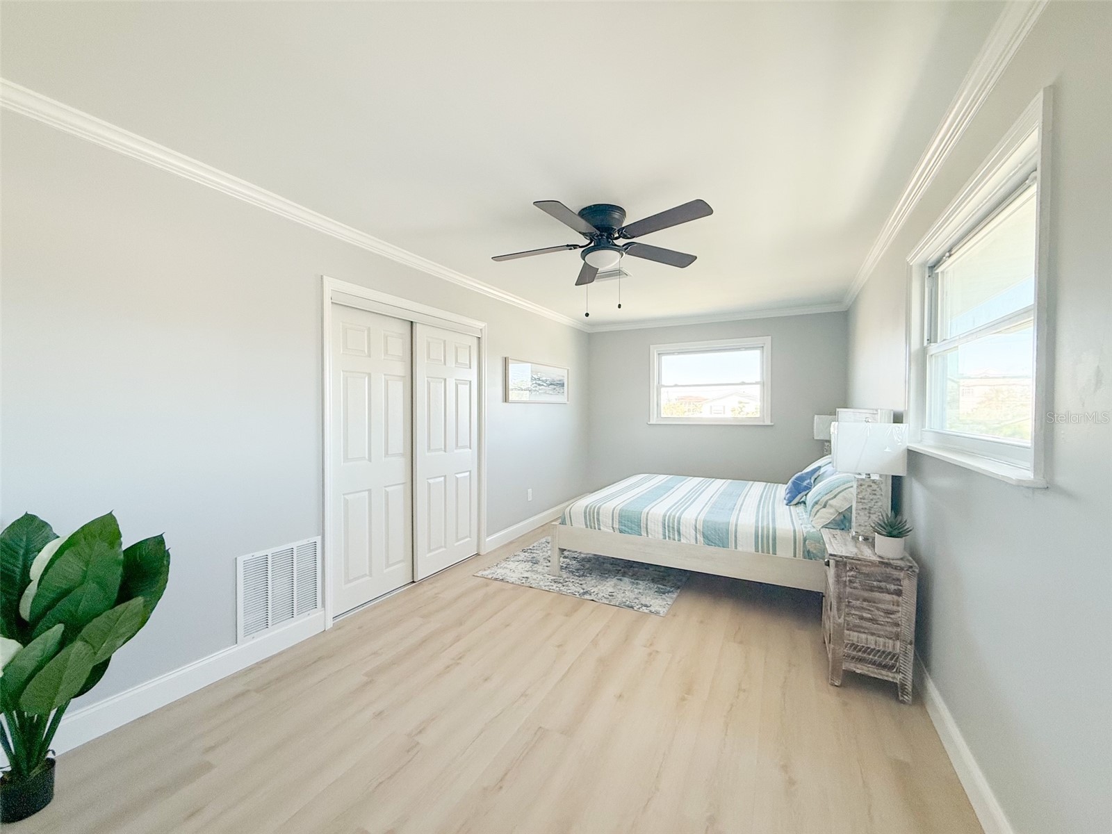 13290 3rd Street E Madeira Beach FL 33708 W7887076 image16
