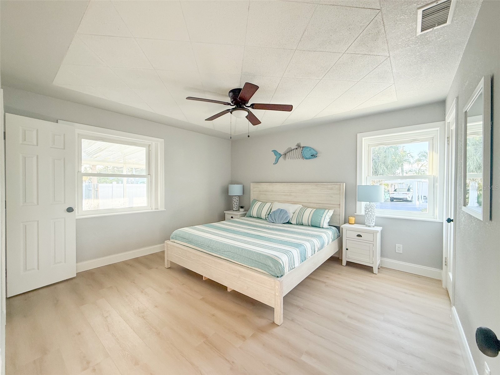 13290 3rd Street E Madeira Beach FL 33708 W7887076 image20