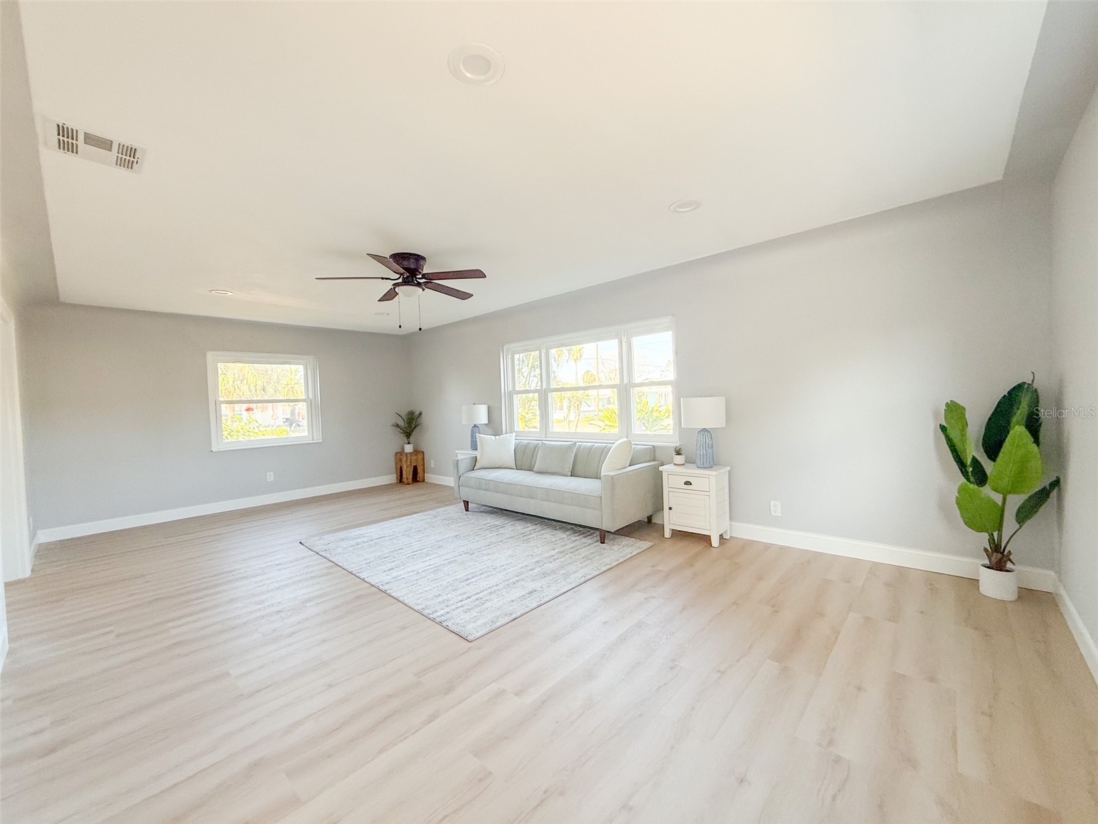 13290 3rd Street E Madeira Beach FL 33708 W7887076 image7