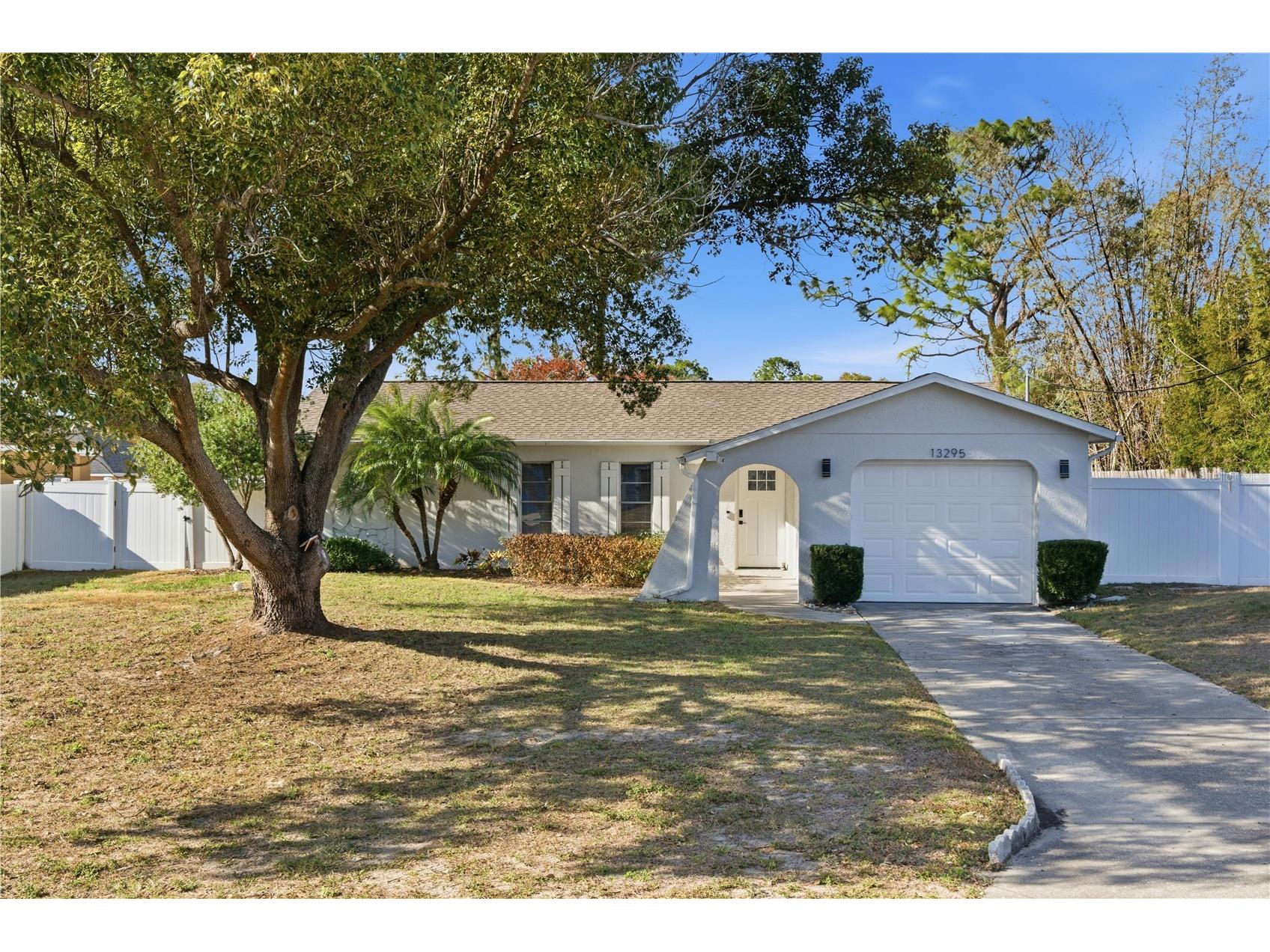 13295 Mitten Lane Spring Hill FL 34609 TB8467276 image1