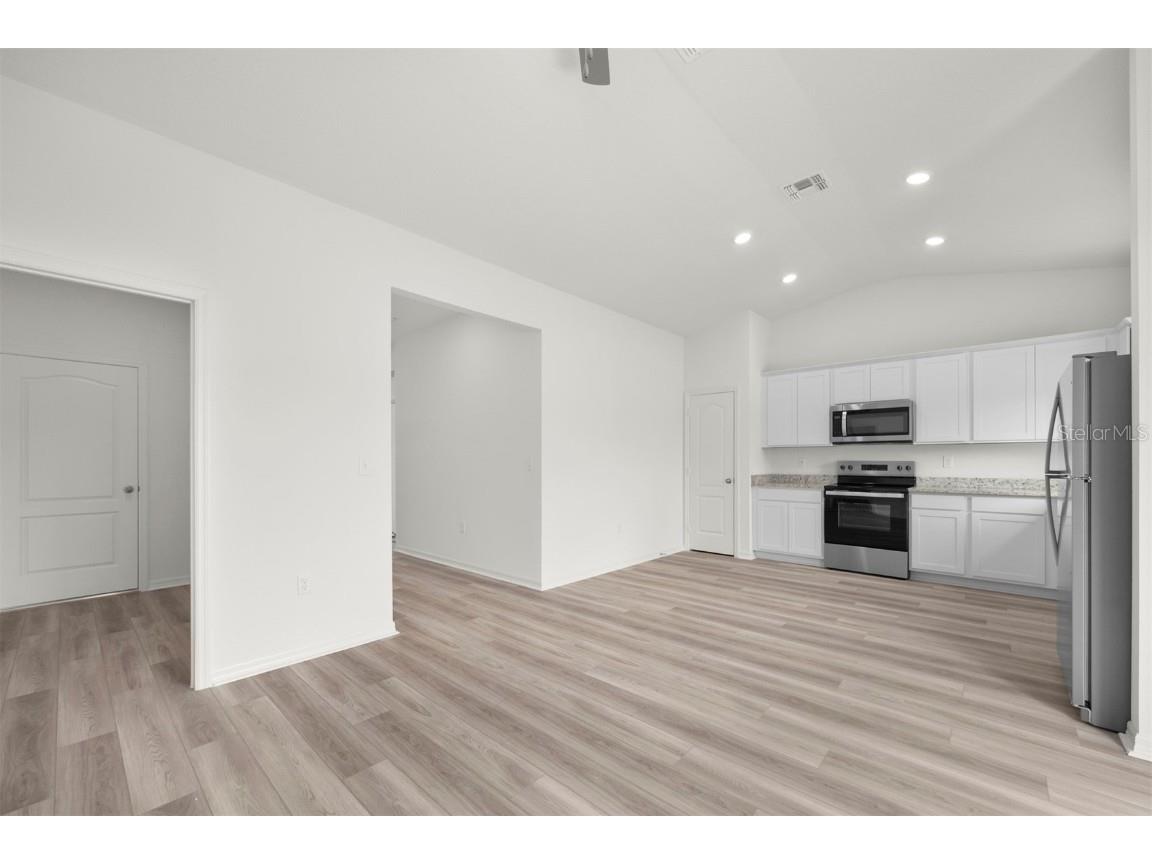 13295 Tula Loop Astatula FL 34705 TB8427092 image5