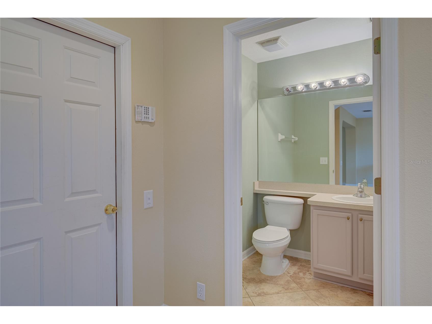 13298 Thoroughbred Loop Largo FL 33773 TB8522026 image10