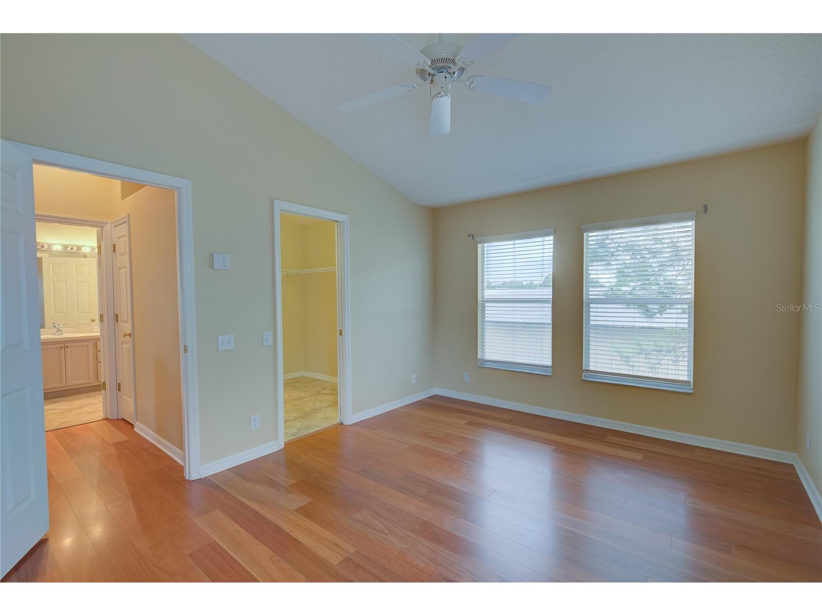 13298 Thoroughbred Loop Largo FL 33773 TB8522026 image13