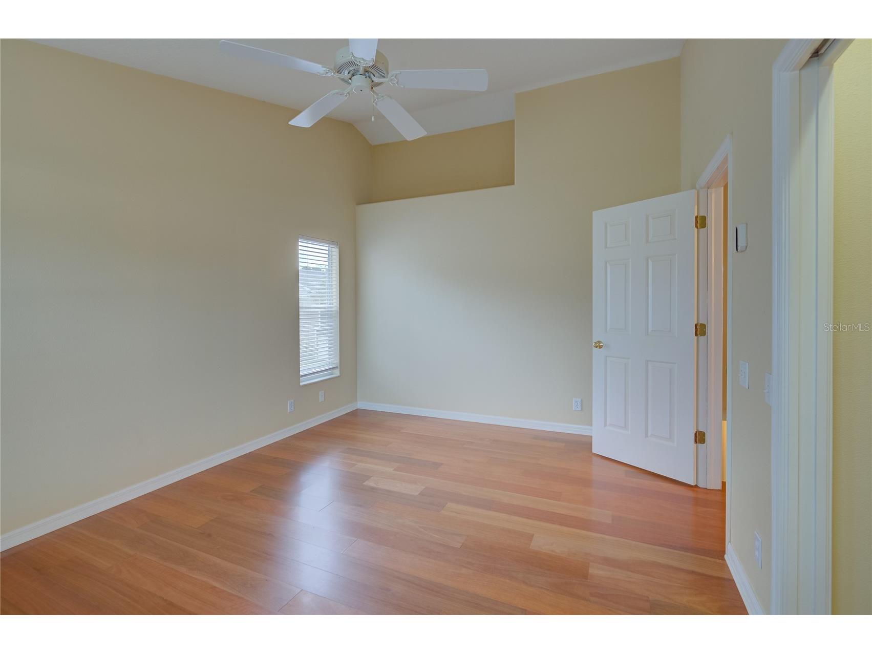 13298 Thoroughbred Loop Largo FL 33773 TB8522026 image15