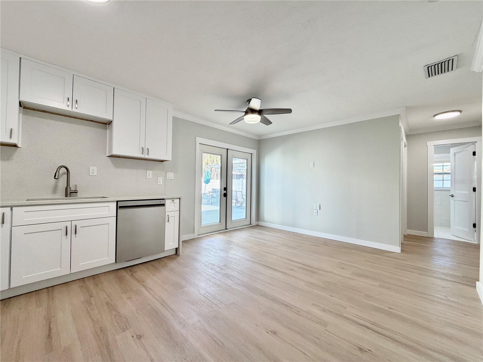 13299 3rd Street E #S Madeira Beach FL 33708 TB8526889 image3