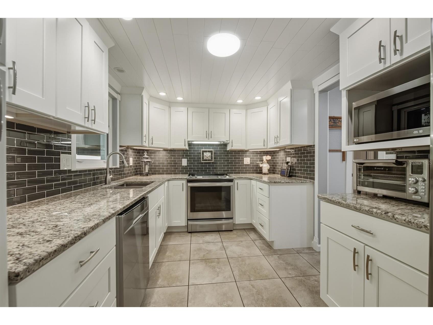 133 Altair Road Venice FL 34293 N6142124 image25